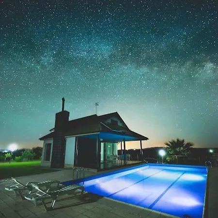 Paraje Valdefuentes ** * Montehermoso