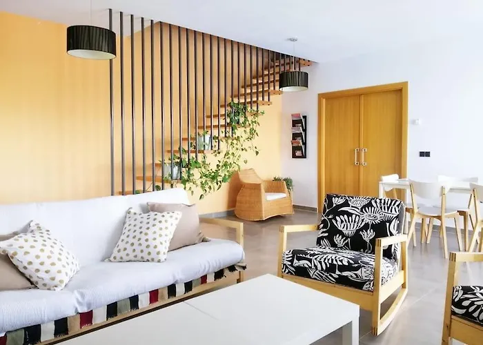 Paraje Valdefuentes ** *